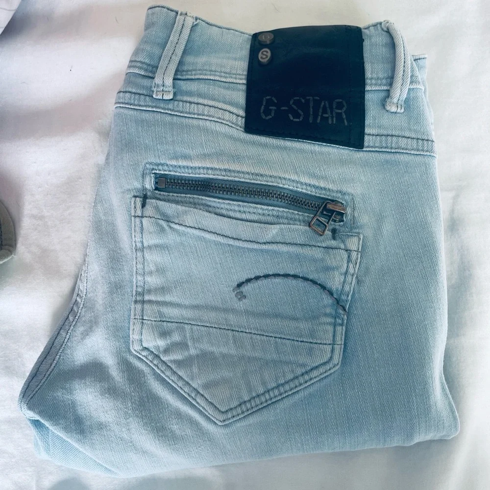 Light Blue Women's Jeans - Picture 4 of 4